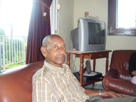  Papi Emile 